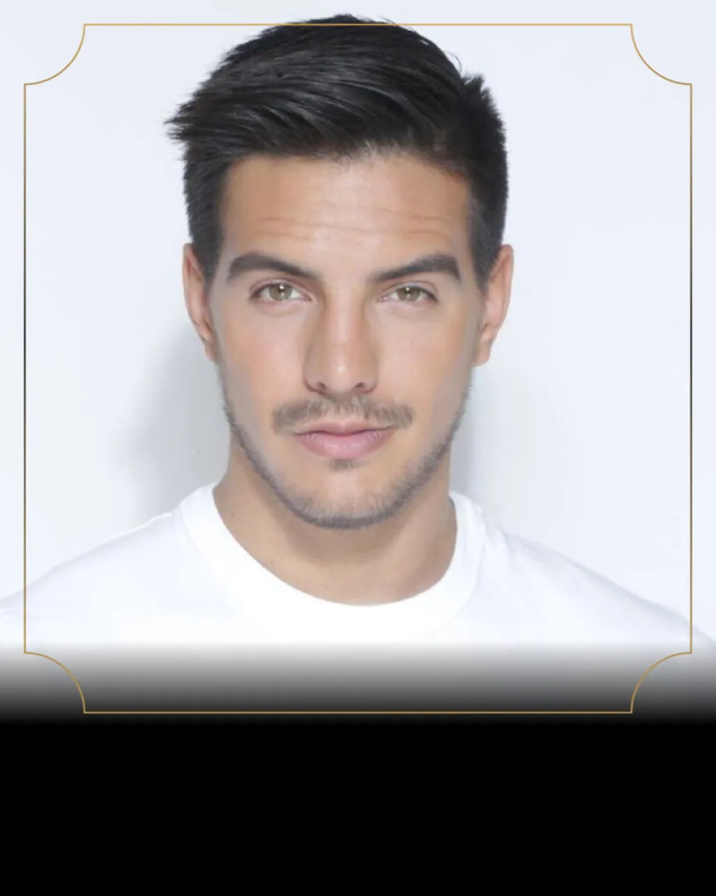 Vadhir Derbez
